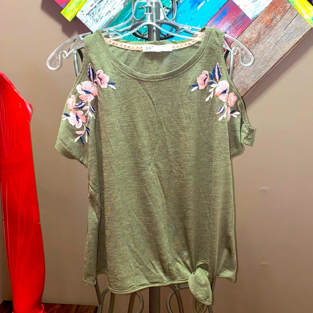Jolt cold shoulder t-shirt with embroidery size L